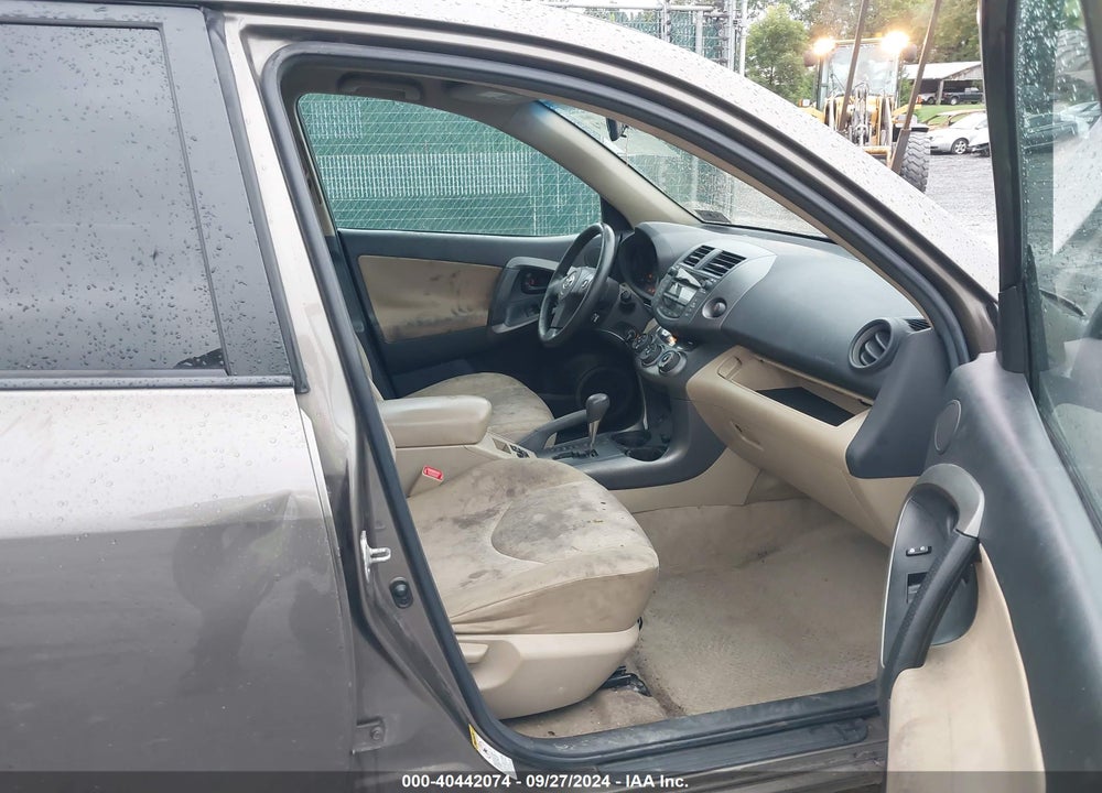 2011 TOYOTA RAV4 VIN: 2T3BF4DV9BW164804
