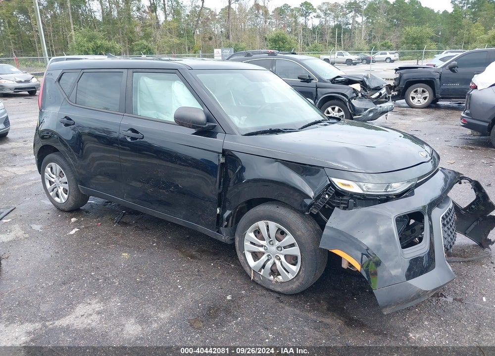 2020 KIA SOUL LX VIN: KNDJ22AU1L7090637