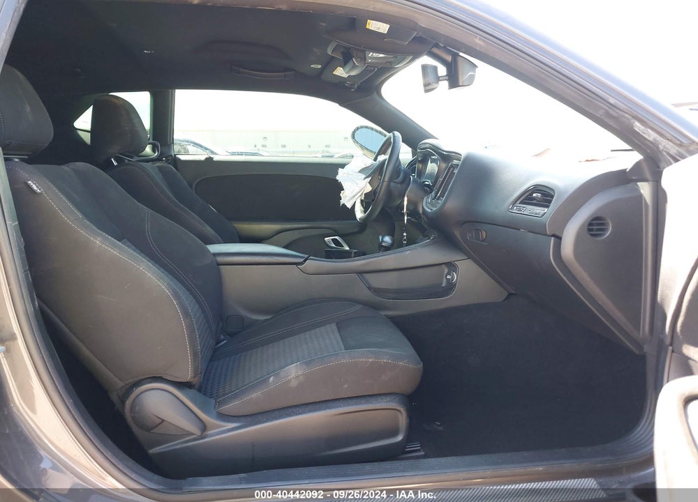 2020 DODGE CHALLENGER SXT VIN: 2C3CDZAG8LH148516