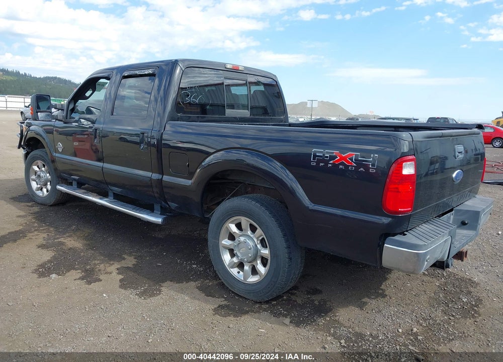 2011 FORD F-250 LARIAT VIN: 1FT7W2BT4BEC09800