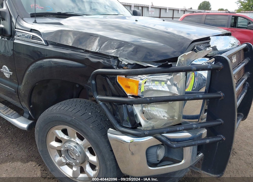 2011 FORD F-250 LARIAT VIN: 1FT7W2BT4BEC09800