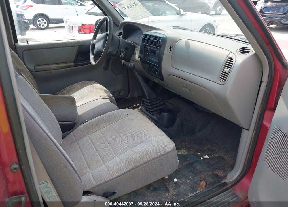 1995 FORD RANGER VIN: 1FTCR10A0STA56863