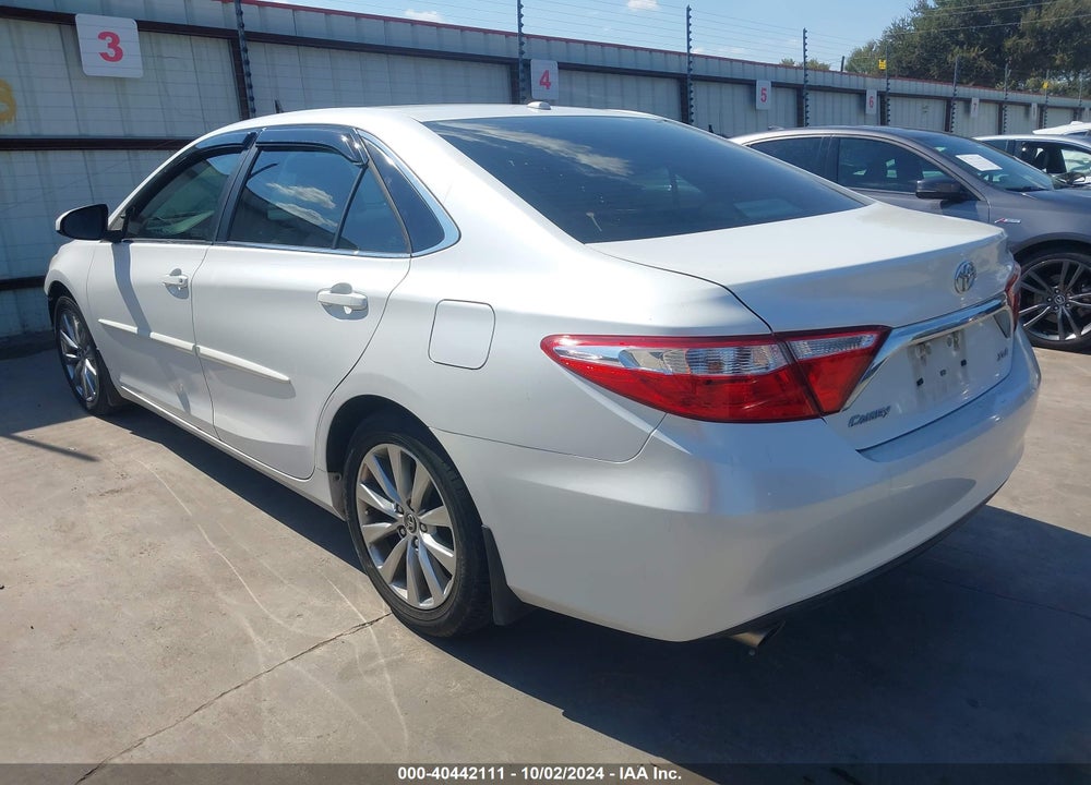 2016 TOYOTA CAMRY XLE V6 VIN: 4T1BK1FK5GU571404