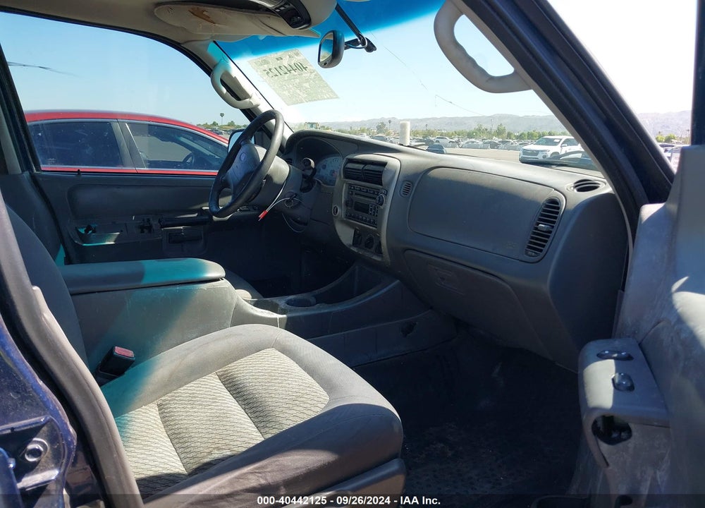 2004 FORD EXPLORER SPORT TRAC ADRENALIN/XLS/XLT VIN: 1FMDU67K44UA96886