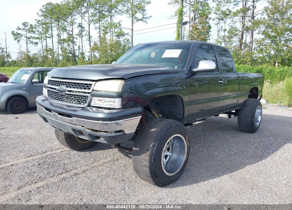 2004 CHEVROLET SILVERADO 1500 LS VIN: 1GCEK19T64E219167