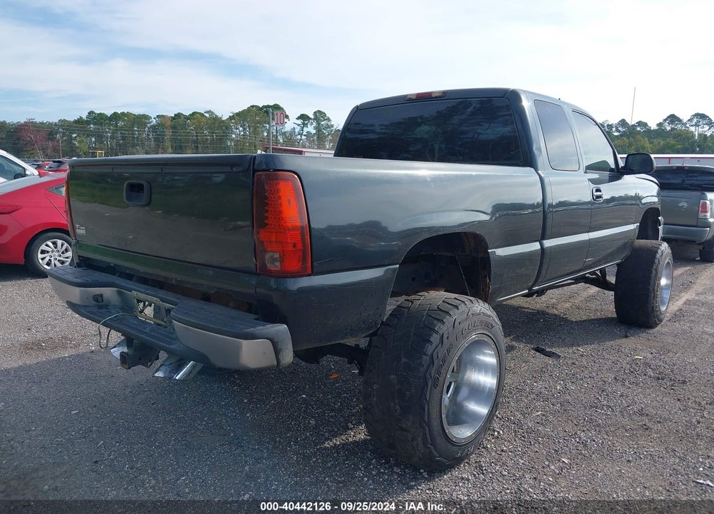 2004 CHEVROLET SILVERADO 1500 LS VIN: 1GCEK19T64E219167