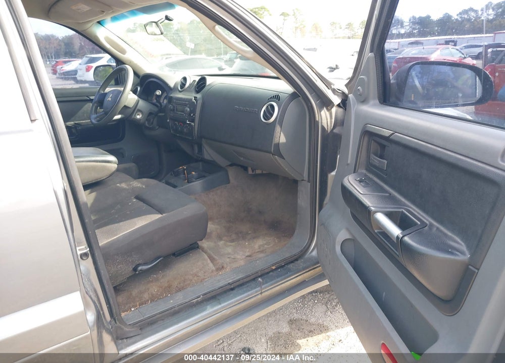 2007 MITSUBISHI RAIDER LS VIN: 1Z7HC22K07S213215