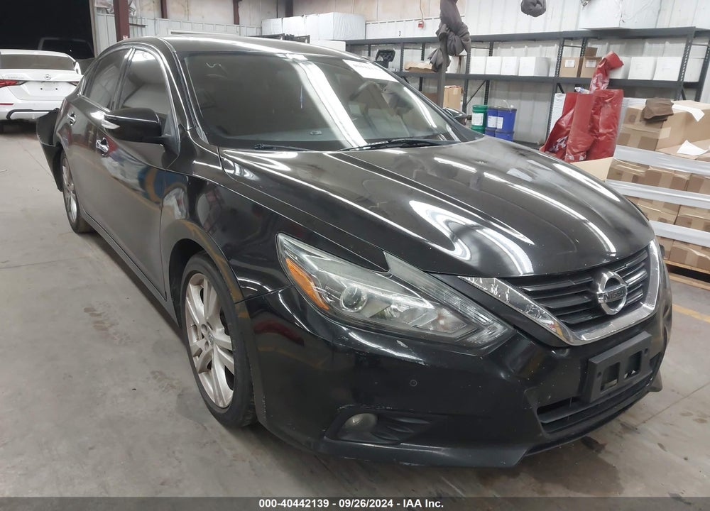 2017 NISSAN ALTIMA 3.5 SL VIN: 1N4BL3AP5HC211496