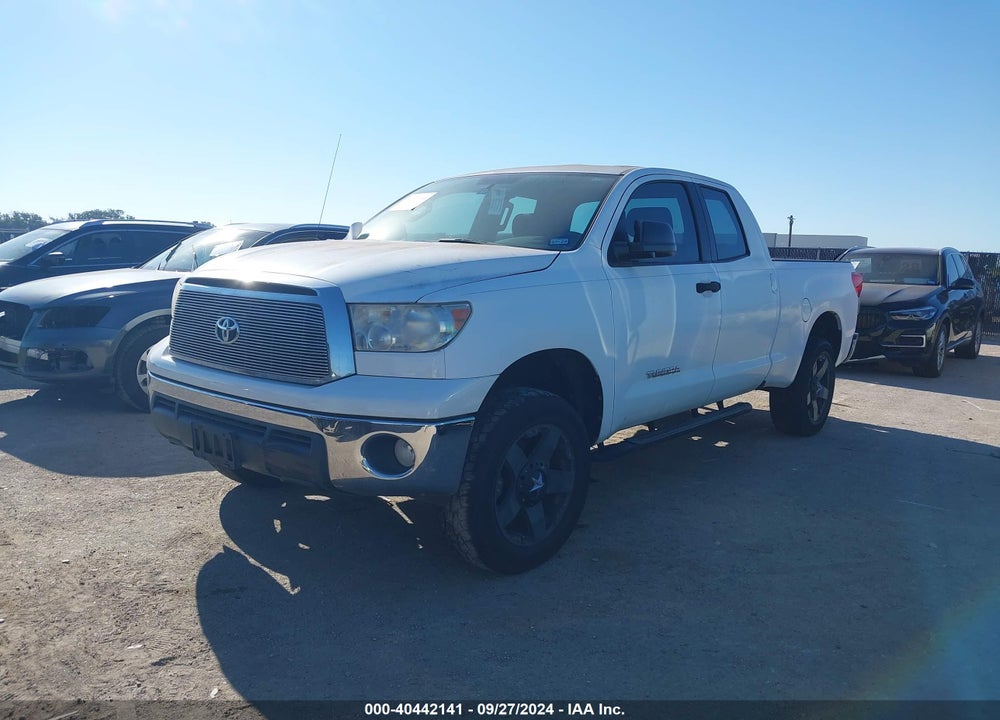 2011 TOYOTA TUNDRA GRADE 4.6L V8 VIN: 5TFRM5F10BX033390