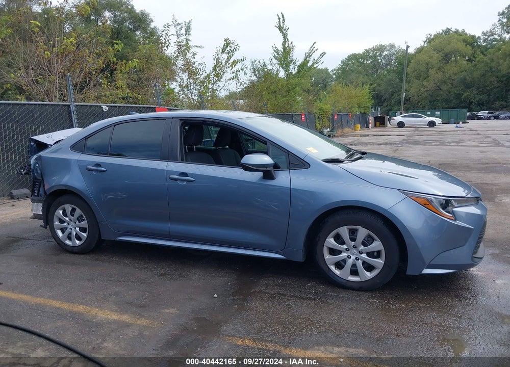 2024 TOYOTA COROLLA LE VIN: 5YFB4MDE7RP090521