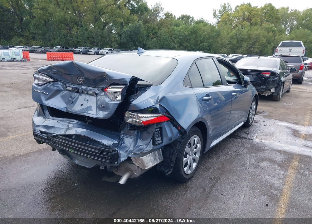 2024 TOYOTA COROLLA LE VIN: 5YFB4MDE7RP090521