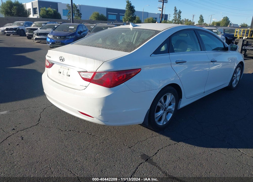 2011 HYUNDAI SONATA LIMITED VIN: 5NPEC4AC2BH124791