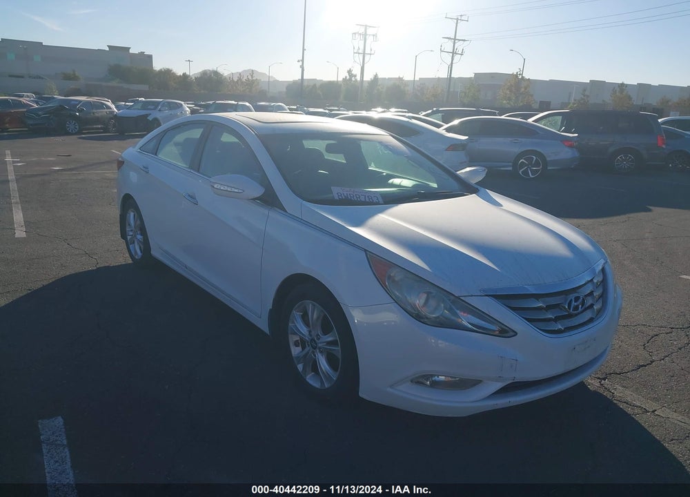2011 HYUNDAI SONATA LIMITED VIN: 5NPEC4AC2BH124791