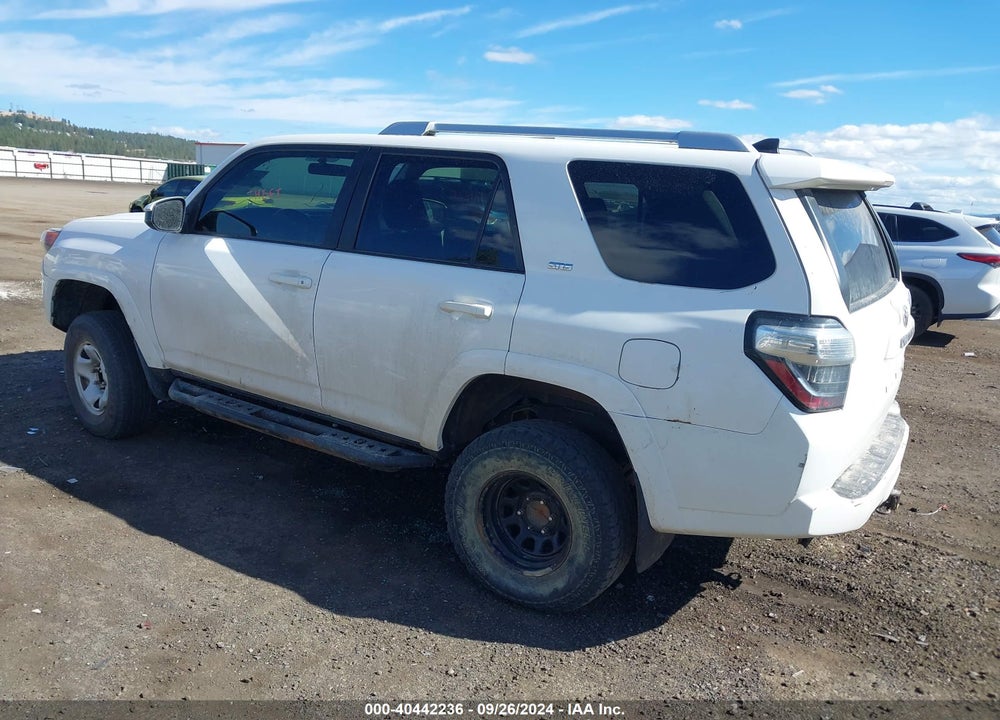 2016 TOYOTA 4RUNNER SR5 VIN: JTEBU5JR2G5305564