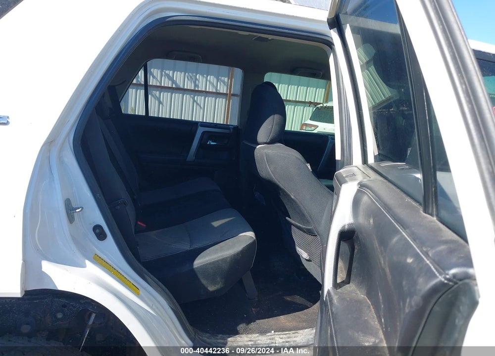 2016 TOYOTA 4RUNNER SR5 VIN: JTEBU5JR2G5305564