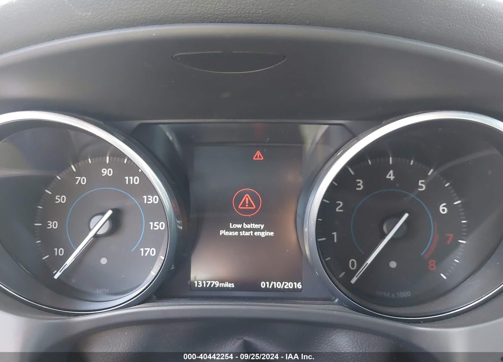 2018 JAGUAR F-PACE 30T PREMIUM VIN: SADCJ2GX3JA285351
