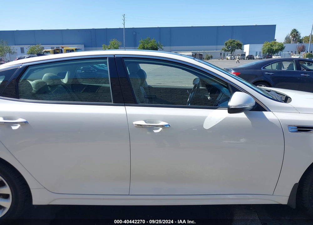 2016 KIA OPTIMA EX VIN: 5XXGU4L3XGG034469