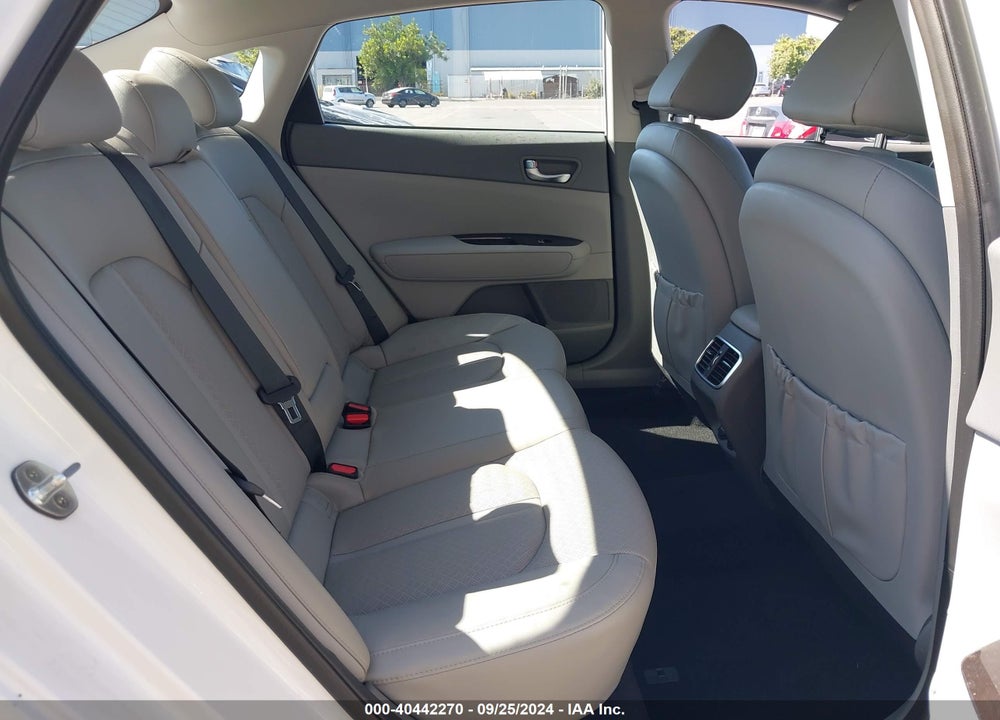 2016 KIA OPTIMA EX VIN: 5XXGU4L3XGG034469