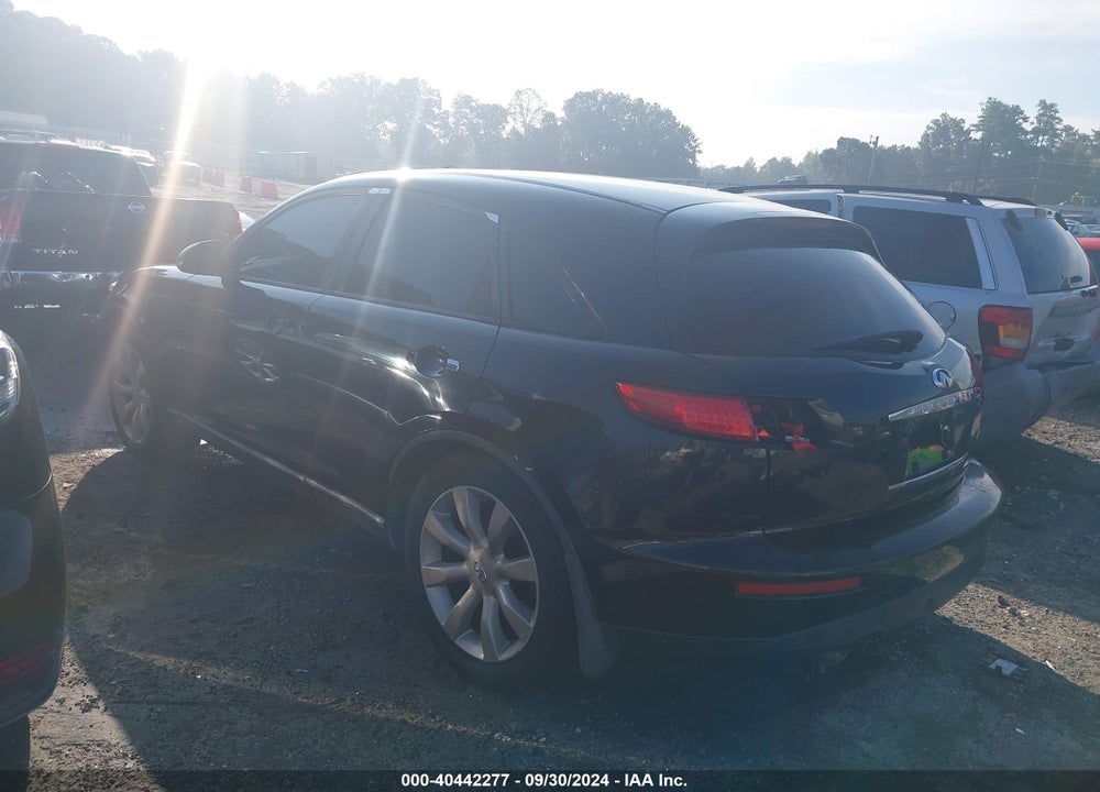 2003 INFINITI FX35 VIN: JNRAS08U33X000849