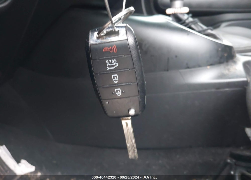 2015 KIA SOUL VIN: KNDJN2A22F7202145