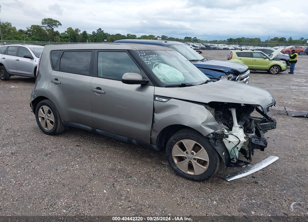 2015 KIA SOUL VIN: KNDJN2A22F7202145