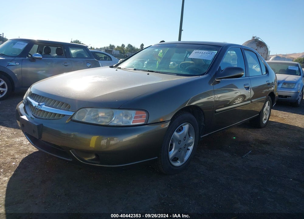 2001 NISSAN ALTIMA GXE VIN: 1N4DL01D31C140883