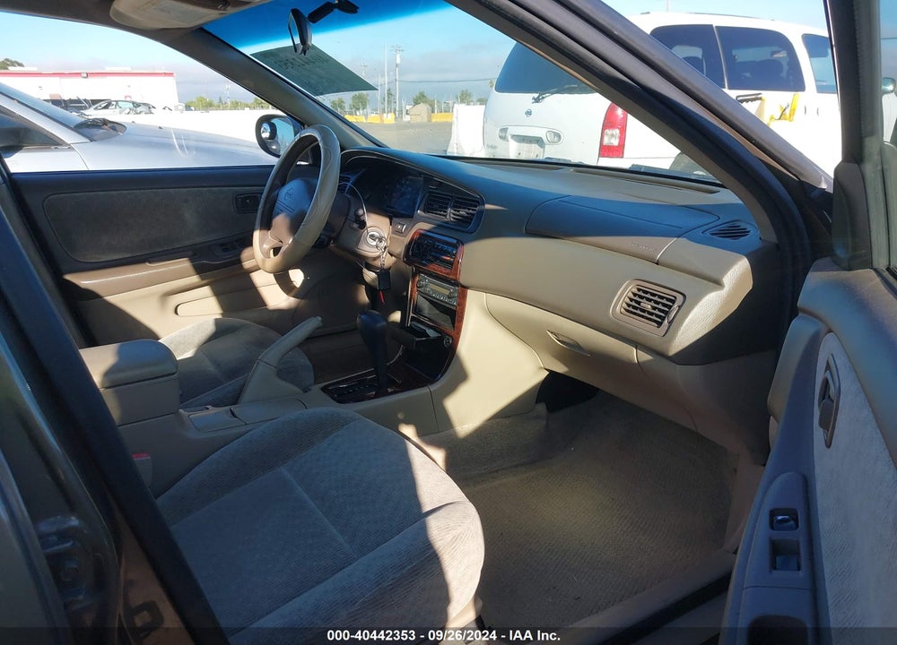 2001 NISSAN ALTIMA GXE VIN: 1N4DL01D31C140883