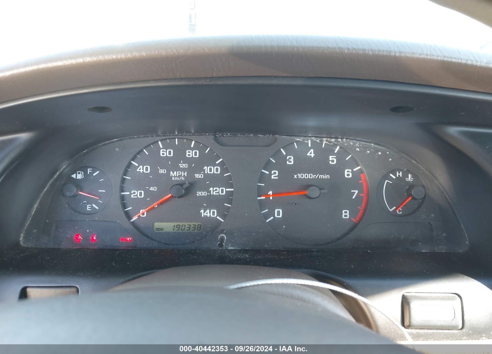 2001 NISSAN ALTIMA GXE VIN: 1N4DL01D31C140883