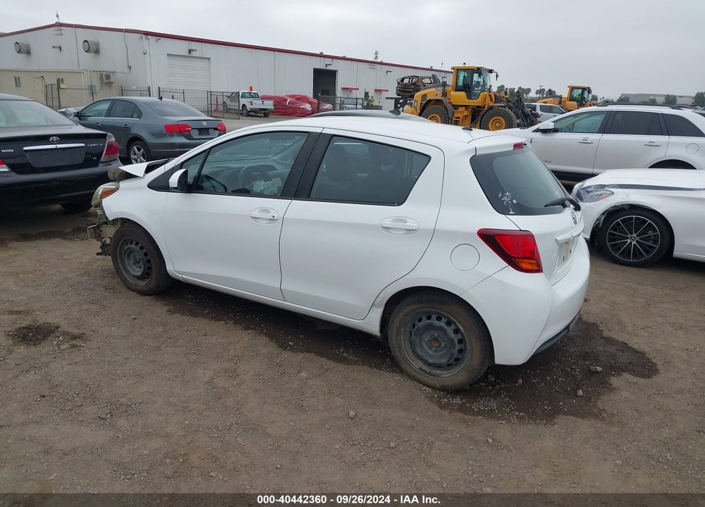 2015 TOYOTA YARIS L VIN: VNKKTUD39FA038381