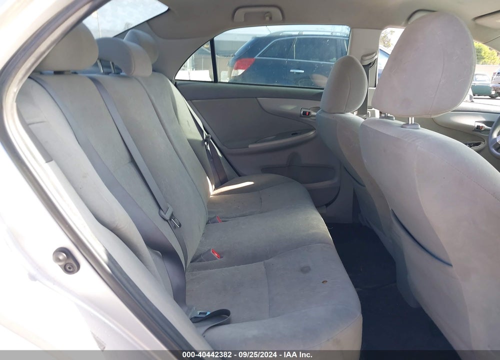 2010 TOYOTA COROLLA LE VIN: 1NXBU4EE2AZ258812