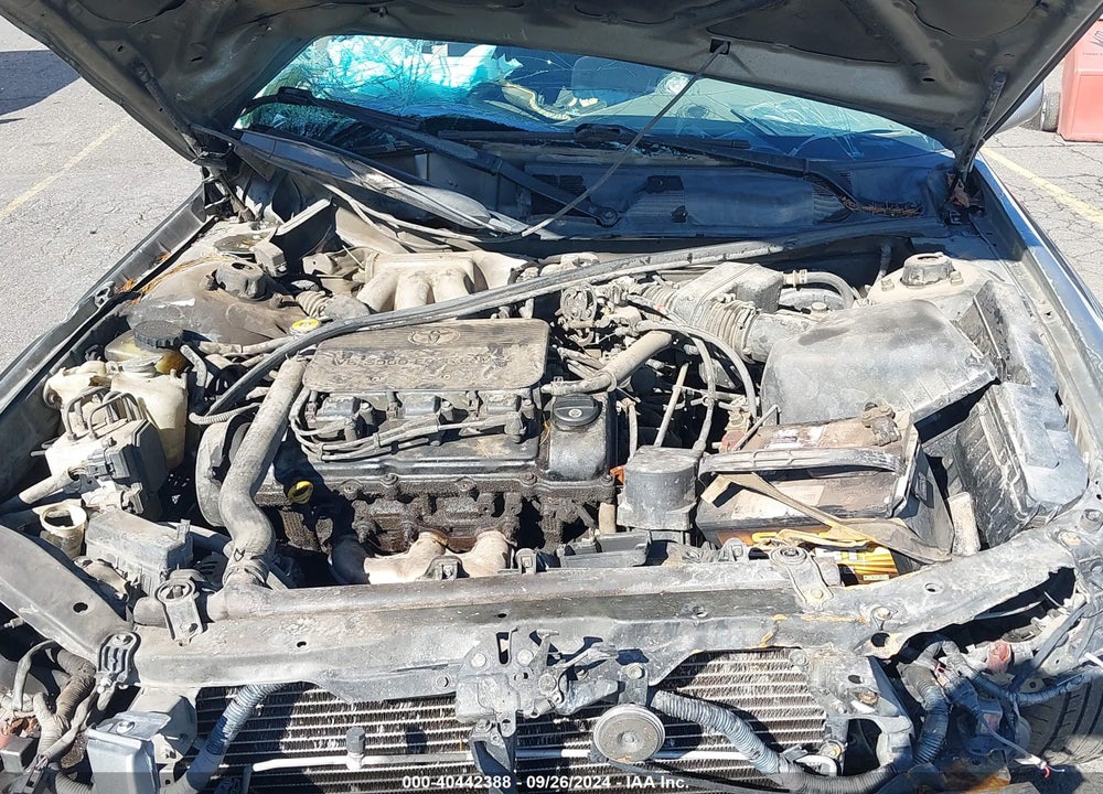 2001 TOYOTA CAMRY LE V6 VIN: 4T1BF28K21U128870