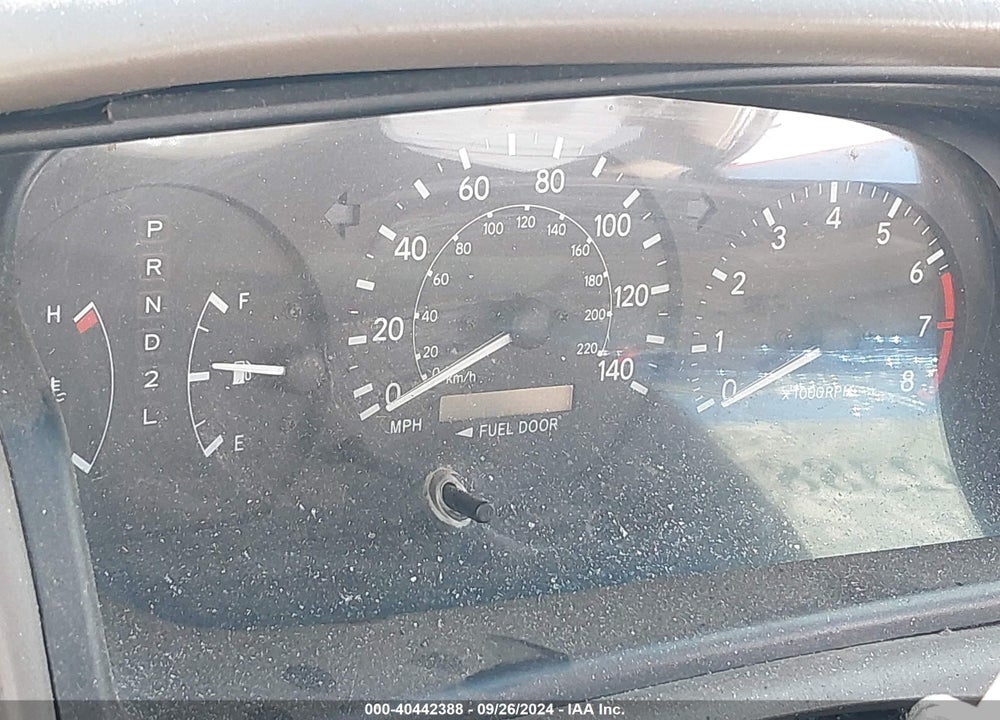 2001 TOYOTA CAMRY LE V6 VIN: 4T1BF28K21U128870