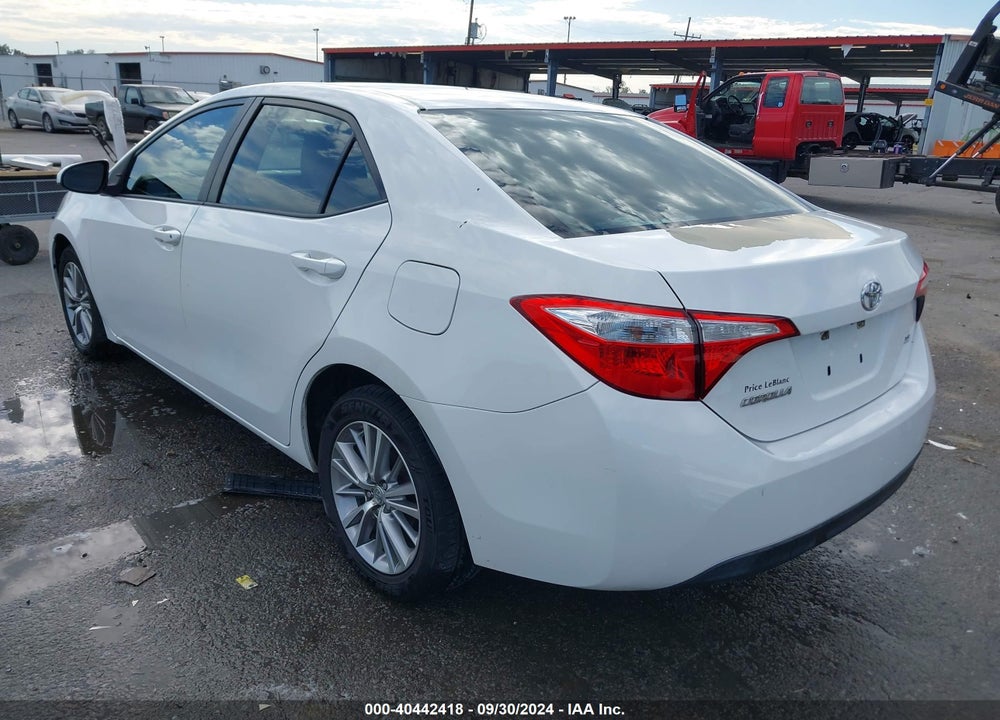2015 TOYOTA COROLLA LE PLUS VIN: 5YFBURHE4FP215817