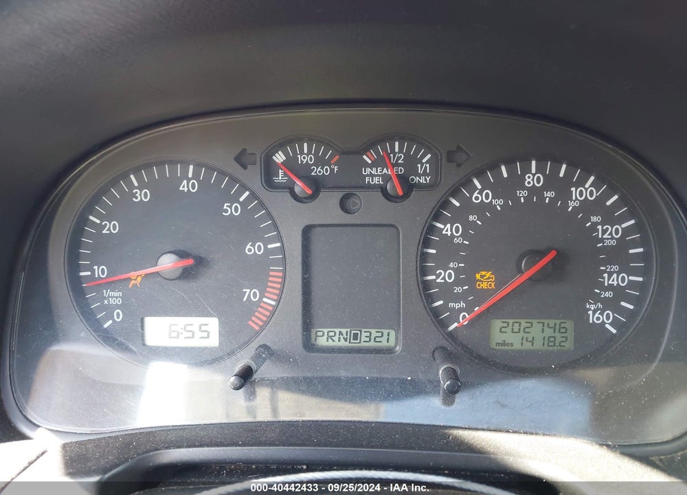 2001 VOLKSWAGEN GOLF GLS VIN: 9BWGS61J314047896