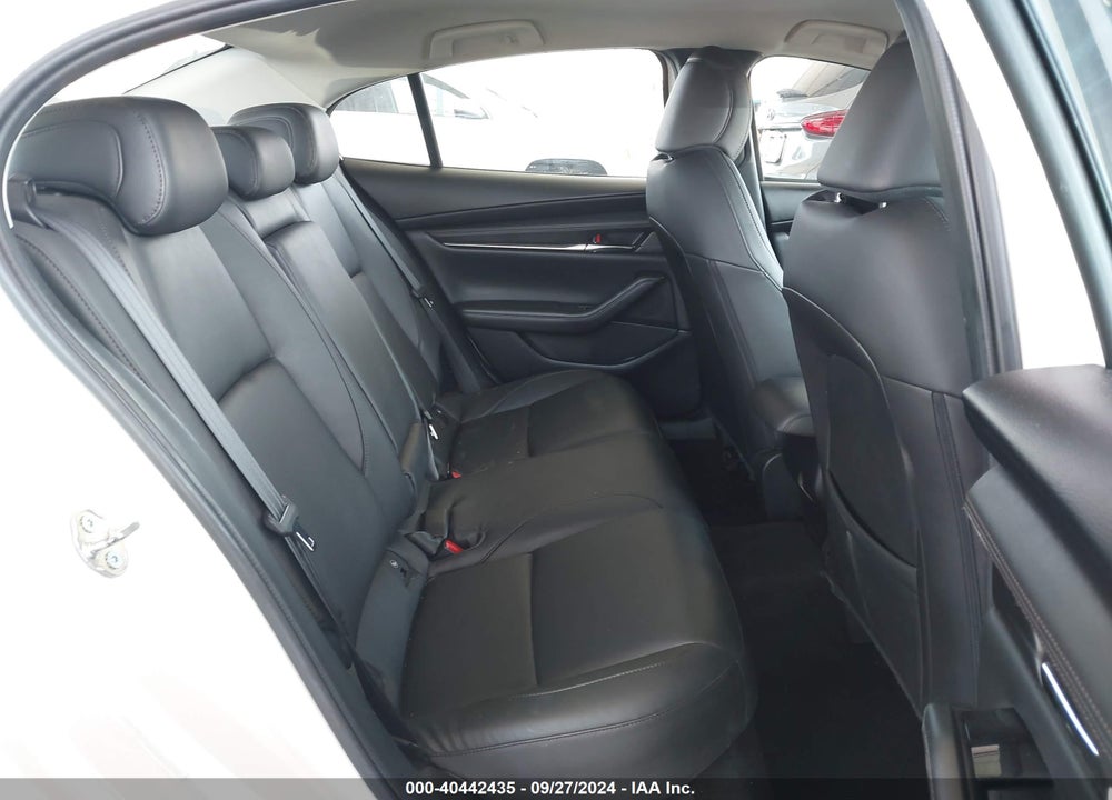 2019 MAZDA 3 SELECT PACKAGE VIN: 3MZBPAAL9KM105460