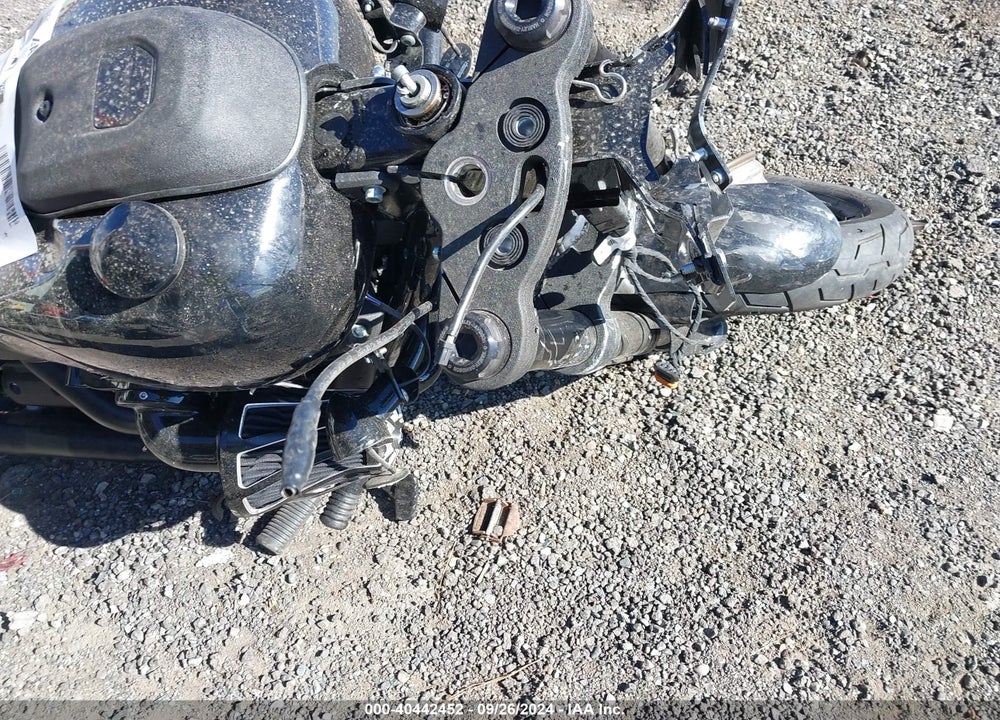 2023 HARLEY-DAVIDSON FXLRST VIN: 1HD1YXZ19PB074452