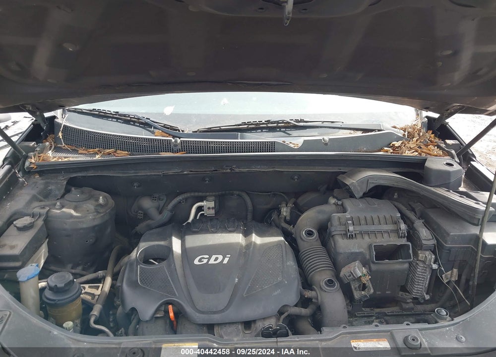 2012 KIA SORENTO LX VIN: 5XYKT4A67CG217988