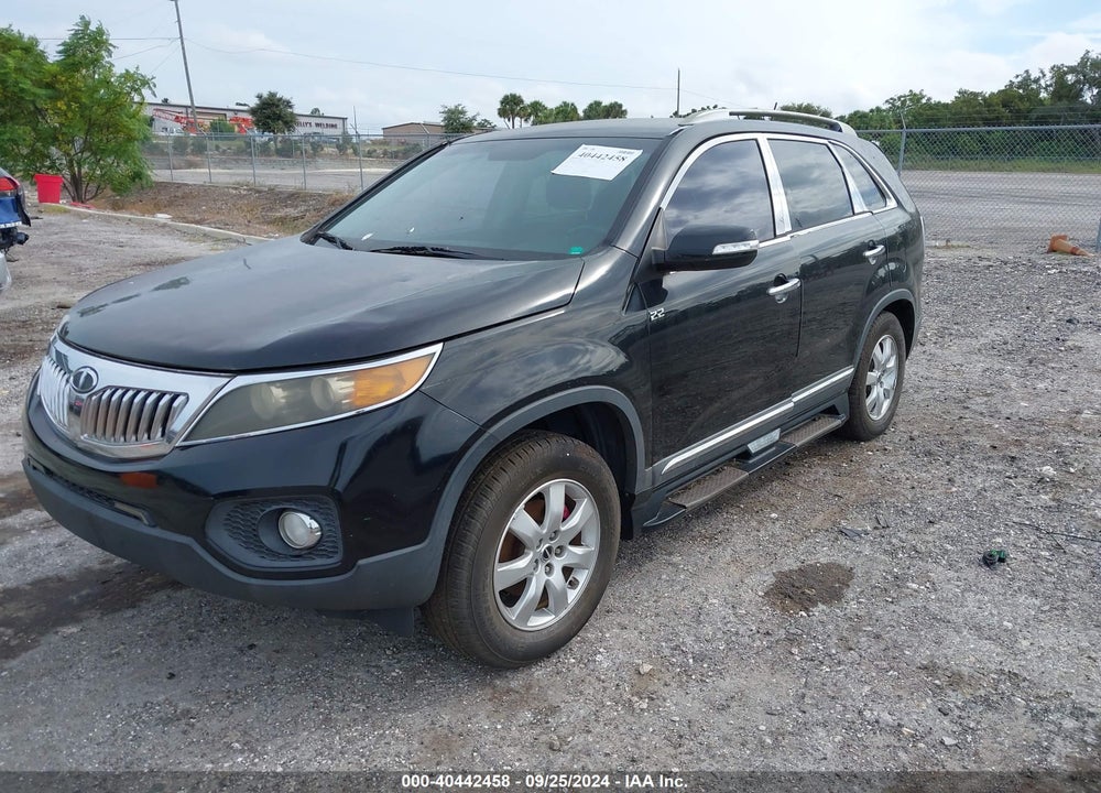 2012 KIA SORENTO LX VIN: 5XYKT4A67CG217988
