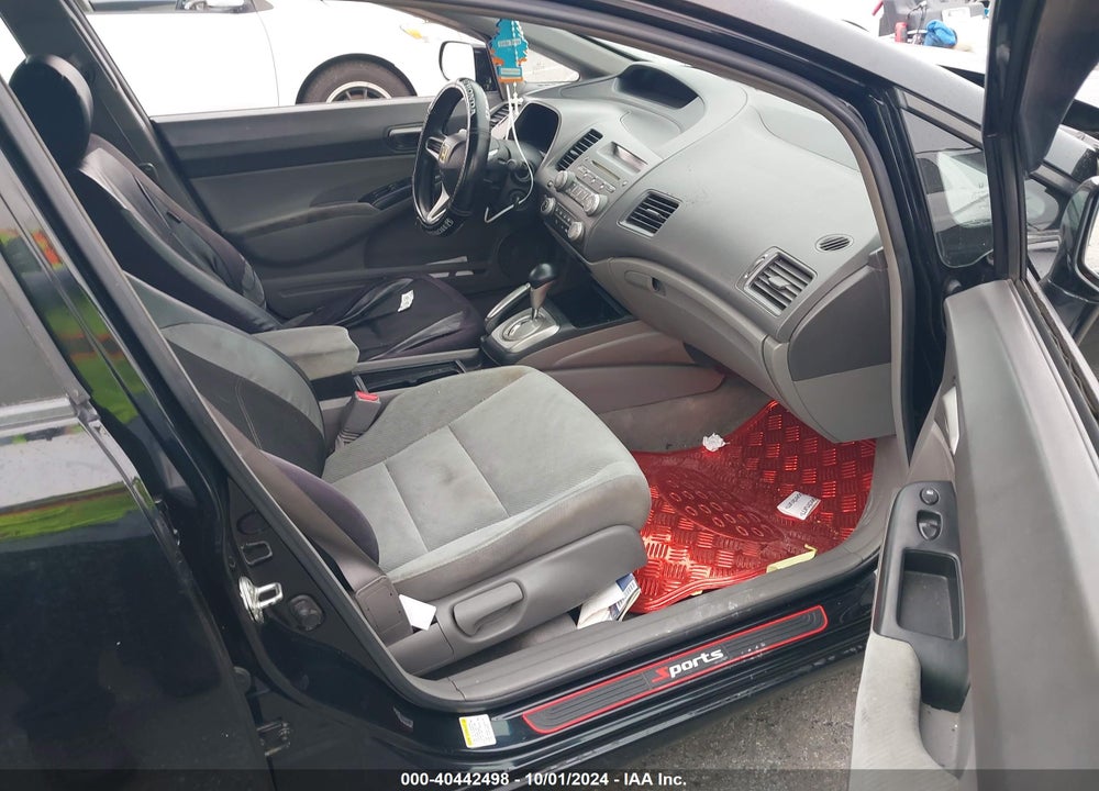 2011 HONDA CIVIC LX VIN: 19XFA1F55BE015944