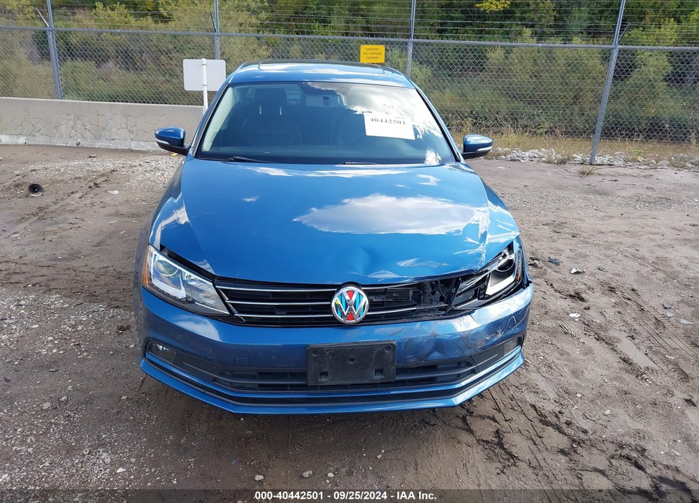 2015 VOLKSWAGEN JETTA 1.8T SE VIN: 3VWD07AJXFM312637
