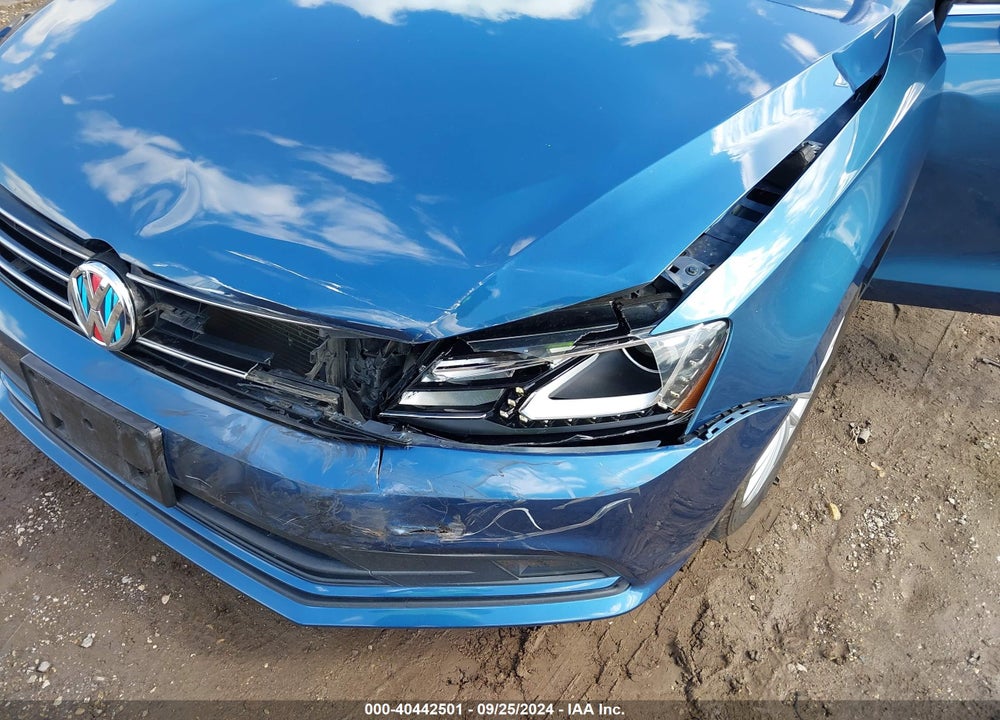 2015 VOLKSWAGEN JETTA 1.8T SE VIN: 3VWD07AJXFM312637
