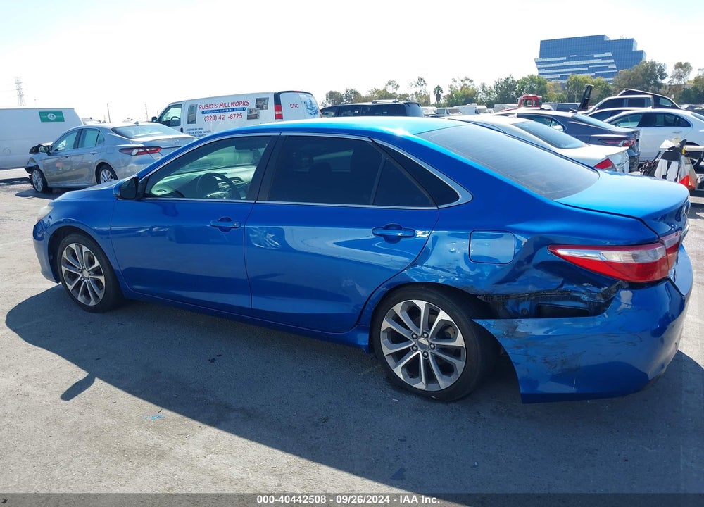 2017 TOYOTA CAMRY SE VIN: 4T1BF1FK7HU758813