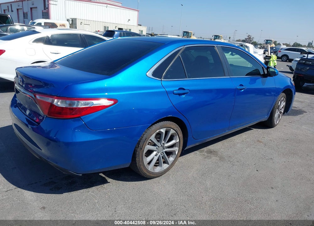 2017 TOYOTA CAMRY SE VIN: 4T1BF1FK7HU758813