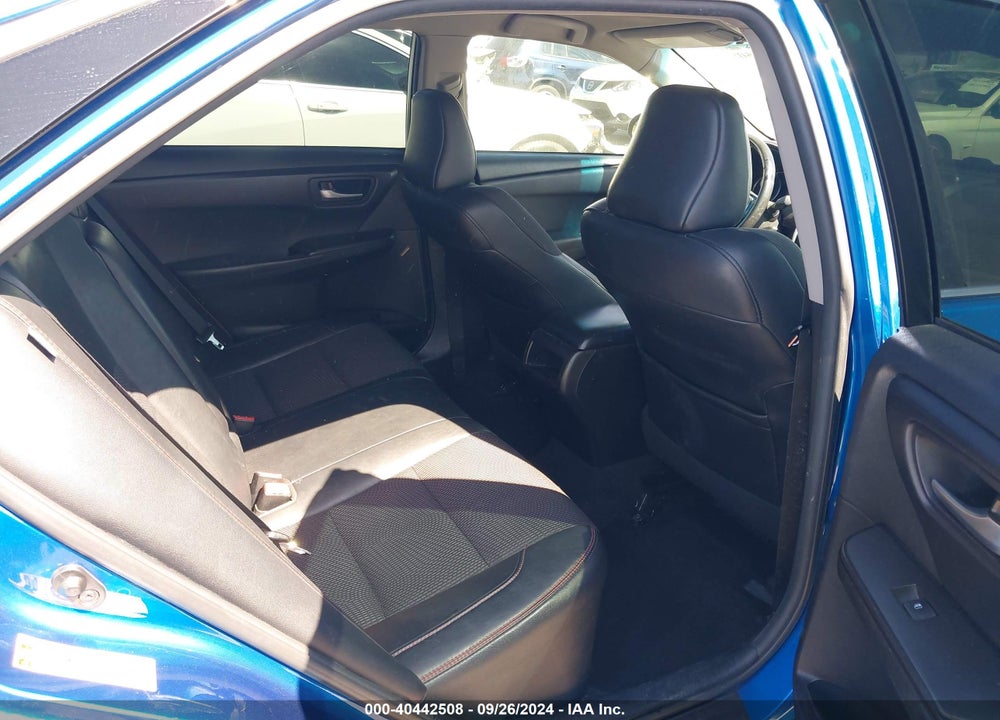 2017 TOYOTA CAMRY SE VIN: 4T1BF1FK7HU758813