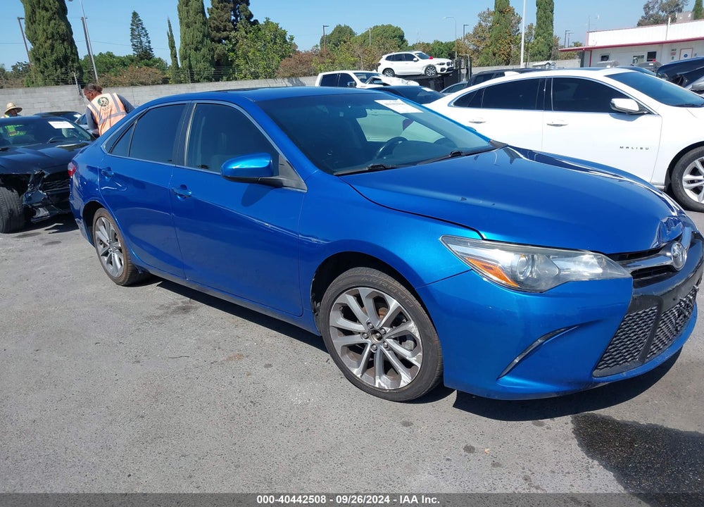 2017 TOYOTA CAMRY SE VIN: 4T1BF1FK7HU758813