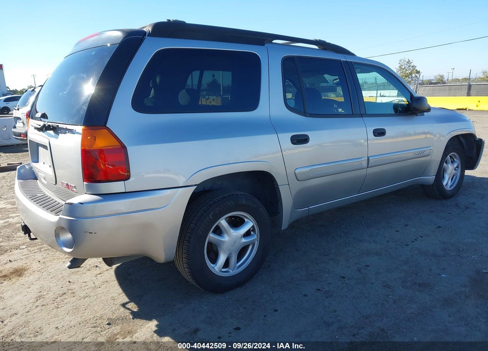 2005 GMC ENVOY XL SLE VIN: 1GKET16S356164461