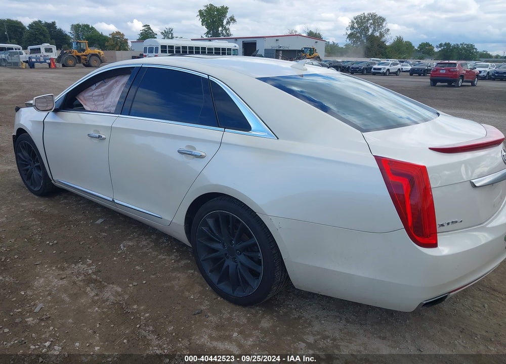 2013 CADILLAC XTS PLATINUM VIN: 2G61V5S39D9135535