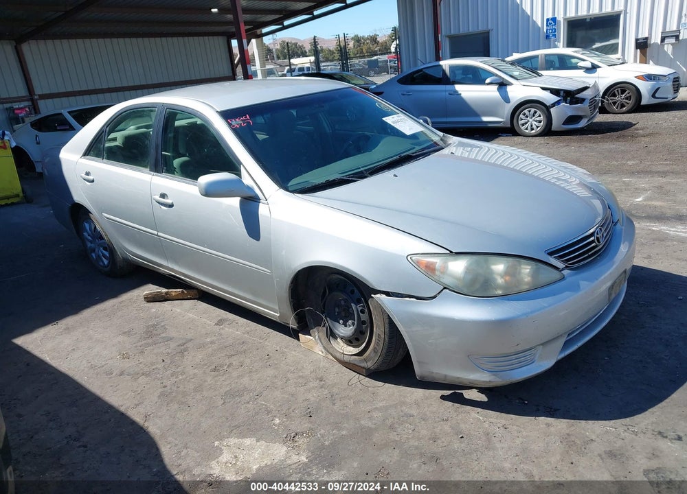 2005 TOYOTA CAMRY VIN: 4T1BE32K45U075970