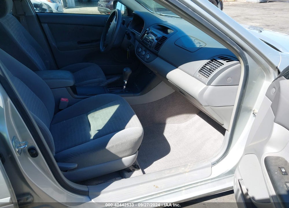 2005 TOYOTA CAMRY VIN: 4T1BE32K45U075970