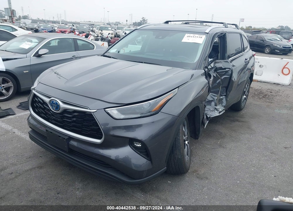 2022 TOYOTA HIGHLANDER HYBRID XLE VIN: 5TDHARAH5NS513029